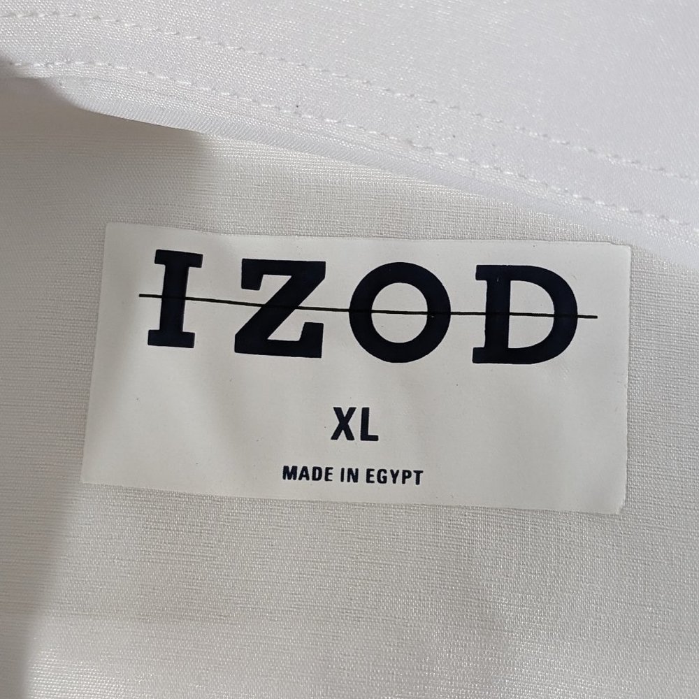 IZOD Men's Dress Shirt Regular Fit Stretch Solid Spread Collar Size XL White . - Picture 7 of 9
